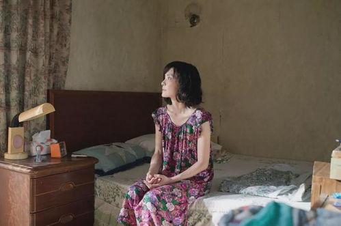 国产妇女,时代变迁中的坚韧与美丽  第2张